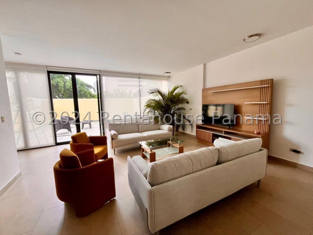Beautiful Condo